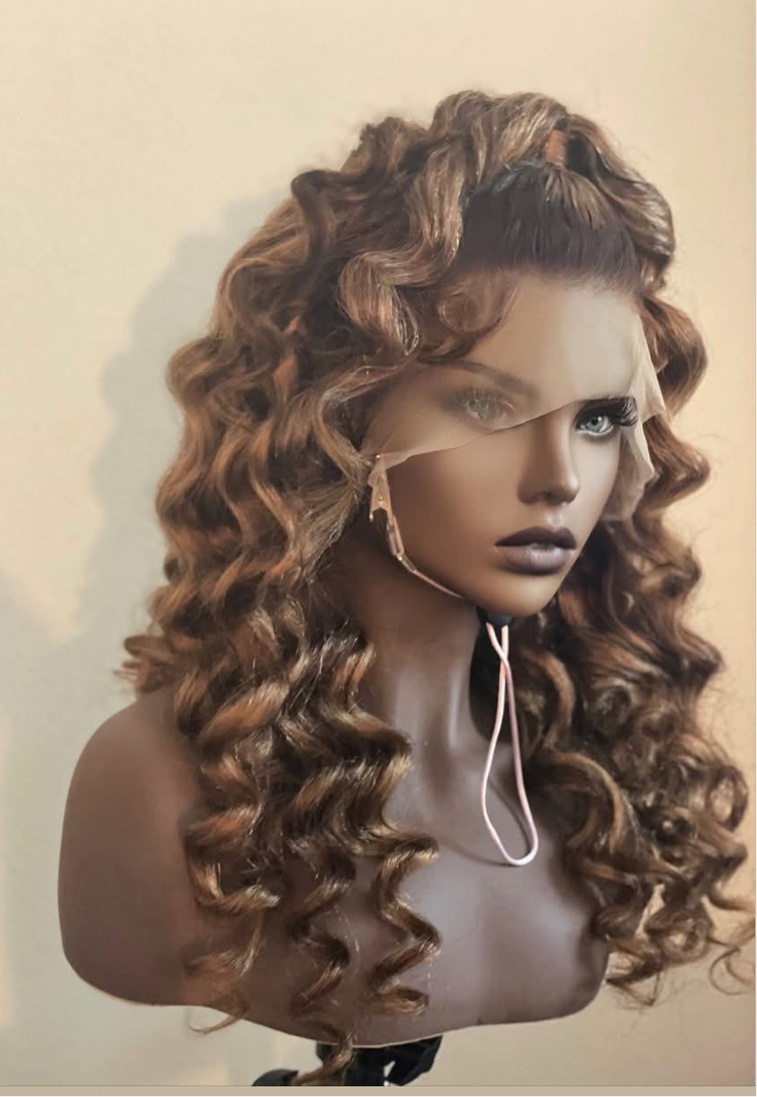 HIGHLIGHT KINKY STRAIGHT 24” 13x4 HD FRONTAL WIG