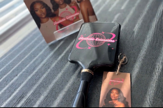 Signature Paddle Brush