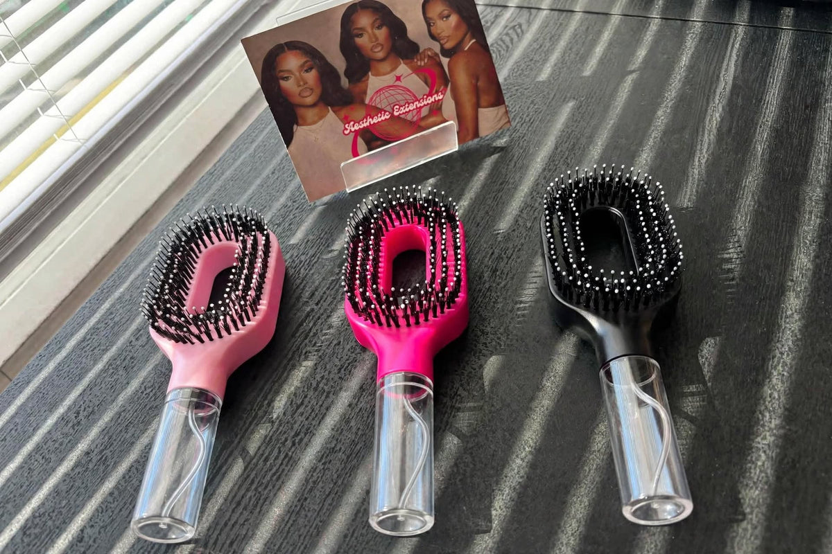 Detangling Spray Brush