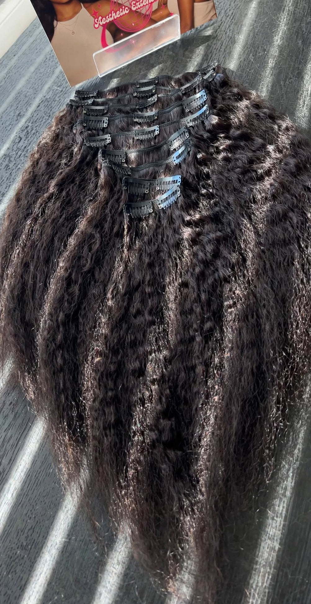 Kinky Straight Clip-In